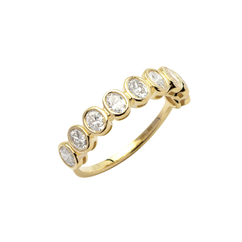 Oval Diamond Bezel Band